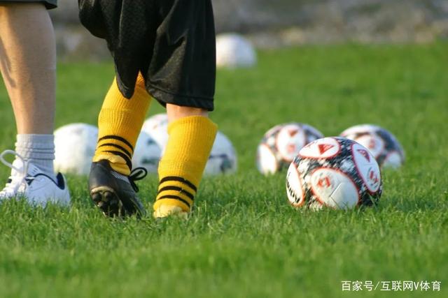 出战克星 开场还自挖大坑 海港输给蓉城并不意外