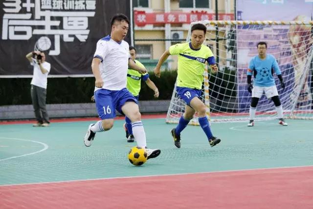 国王杯-费兰托雷斯巴尔德破门 巴萨3-1晋级8强